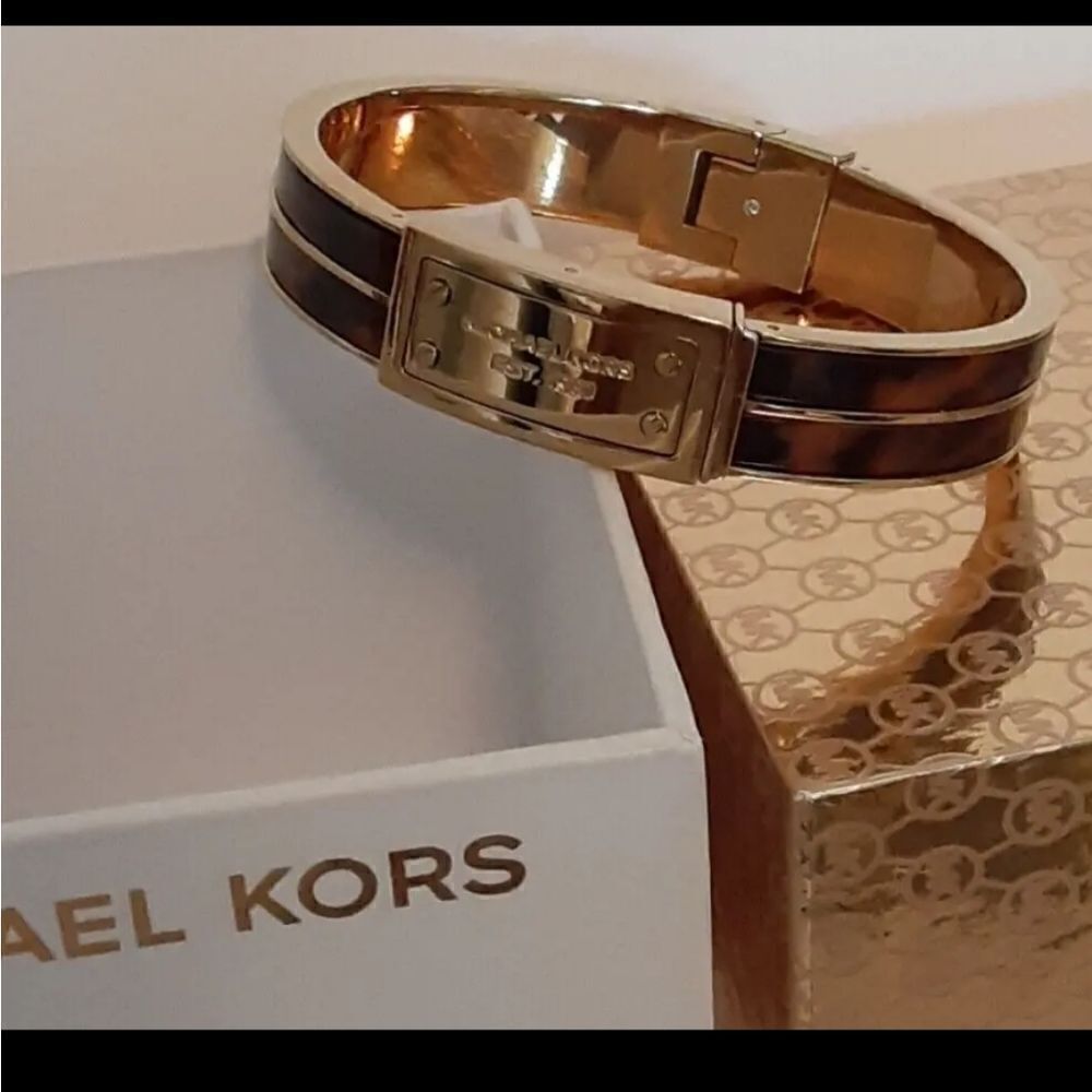 Michael Kors Tortoise Bangle Bracelet